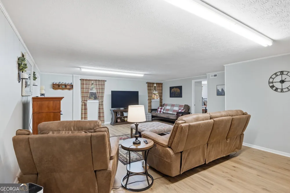 93 Jamie LN Blairsville, GA 30512
