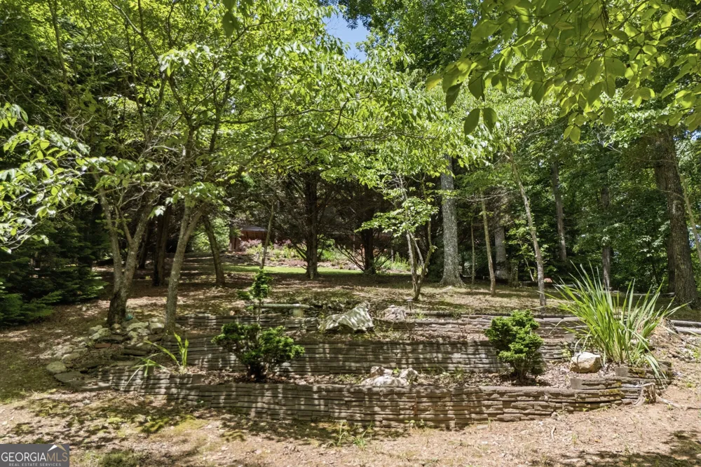 93 Jamie LN Blairsville, GA 30512
