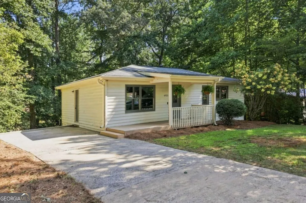4925 Oak Grove DR Cumming, GA 30040