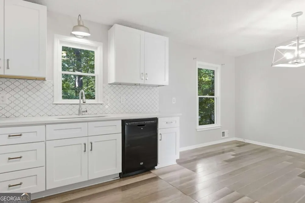 4925 Oak Grove DR Cumming, GA 30040