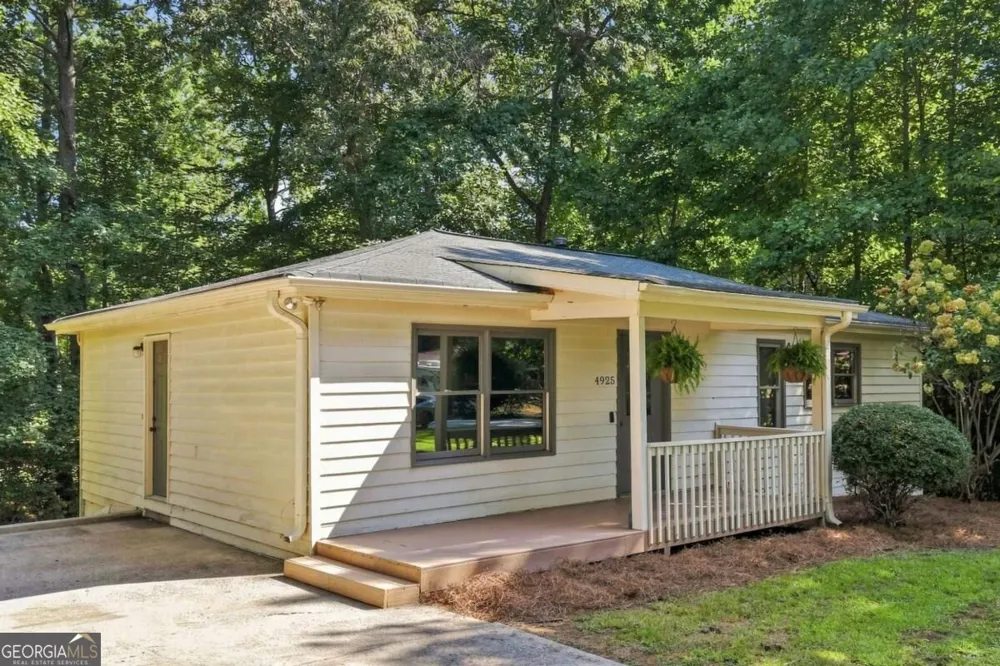 4925 Oak Grove DR Cumming, GA 30040