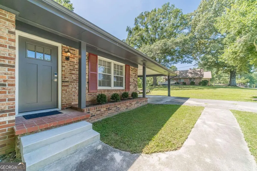 4619 Mountain View RD Oakwood, GA 30566