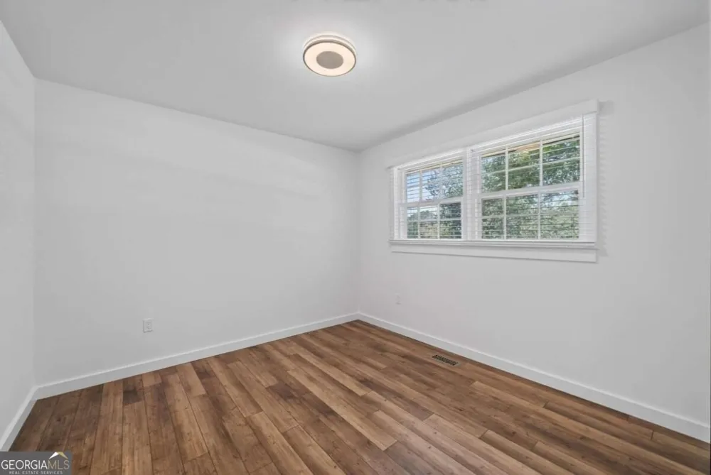 4619 Mountain View RD Oakwood, GA 30566