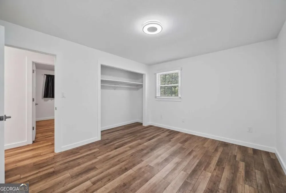 4619 Mountain View RD Oakwood, GA 30566