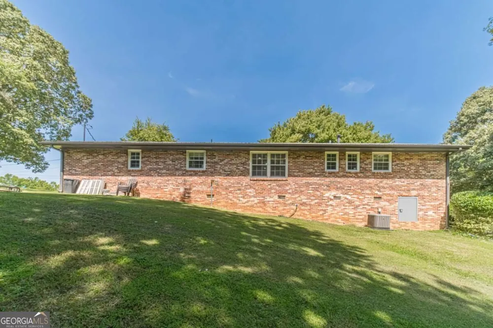 4619 Mountain View RD Oakwood, GA 30566