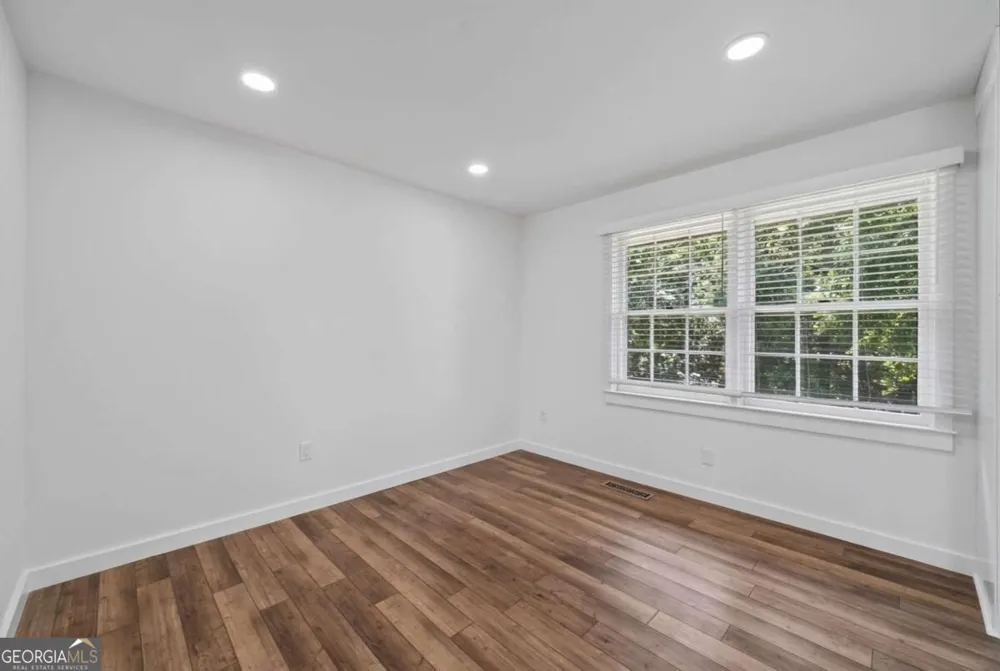 4619 Mountain View RD Oakwood, GA 30566
