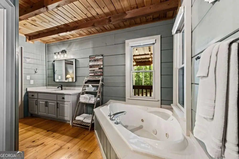 37 Misty Mountain Overlook Morganton, GA 30560