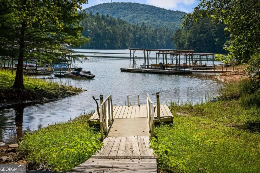 37 Misty Mountain Overlook Morganton, GA 30560