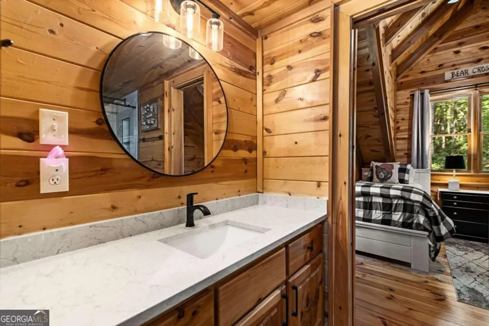 37 Misty Mountain Overlook Morganton, GA 30560