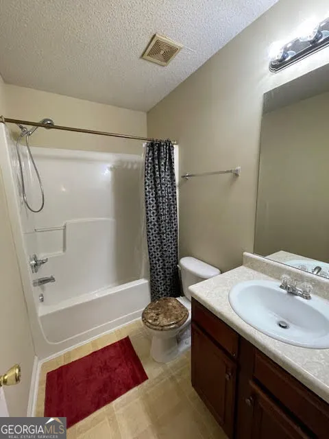 4202 Fortune PT Atlanta, GA 30349
