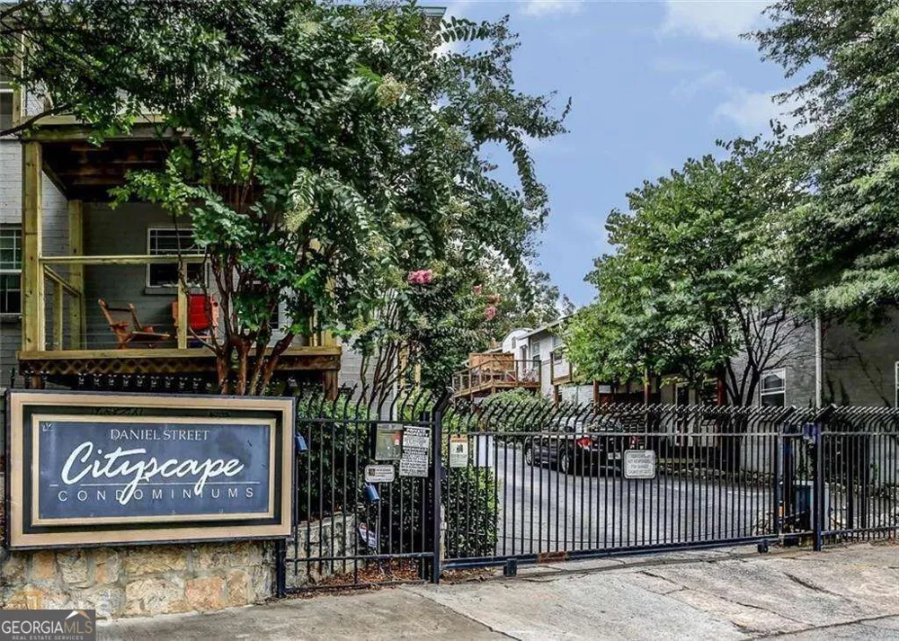 24 Daniel ST Atlanta, GA 30312