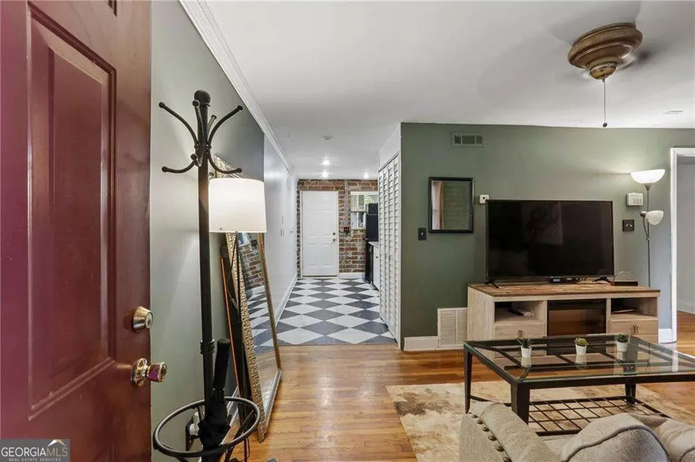24 Daniel ST Atlanta, GA 30312
