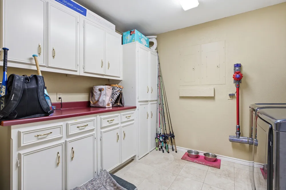 8750 FM 2243 C Leander, TX 78641