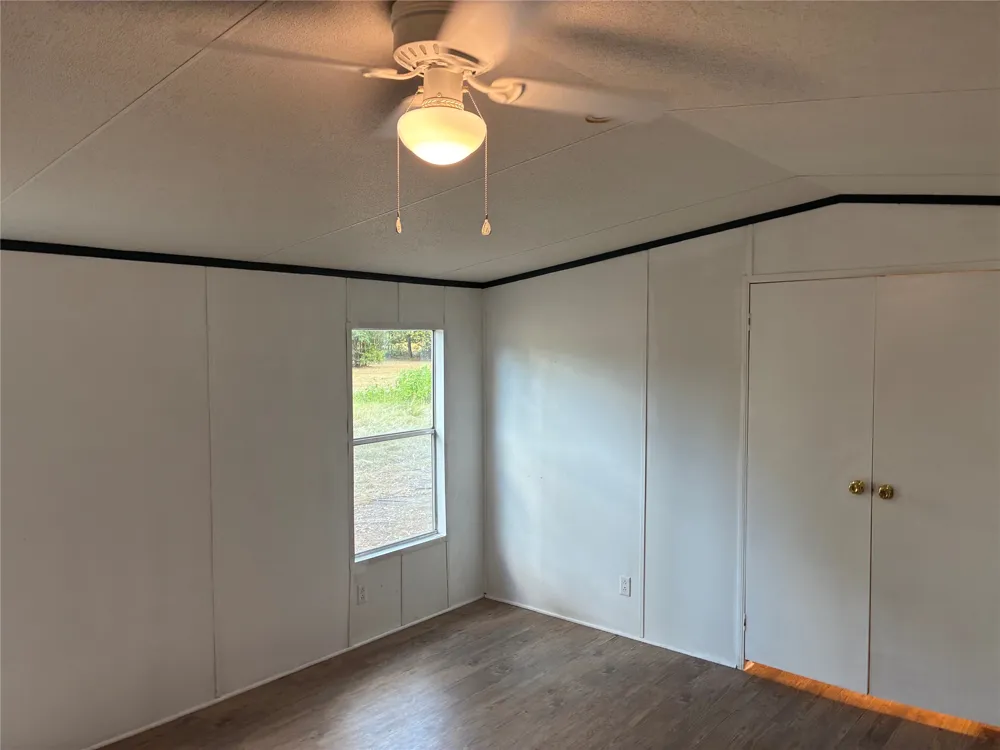 5372 An County Road 137 Drive Elkhart, TX 75839