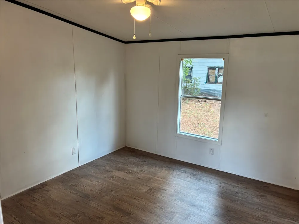 5372 An County Road 137 Drive Elkhart, TX 75839