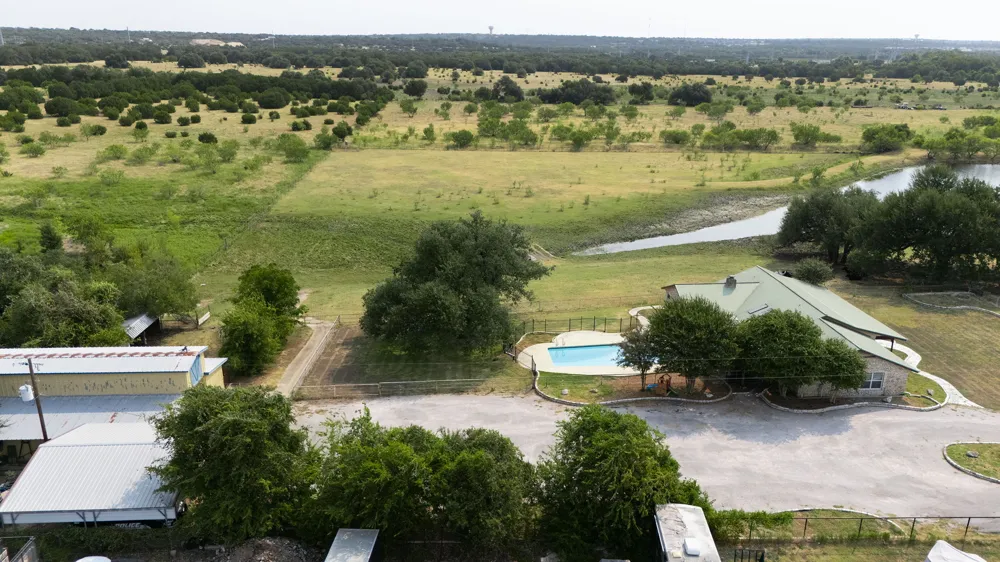 8750 RM 2243 R Leander, TX 78641