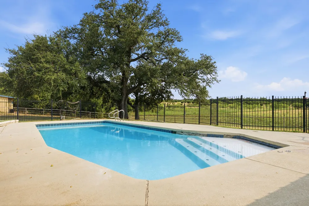 8750 RM 2243 R Leander, TX 78641