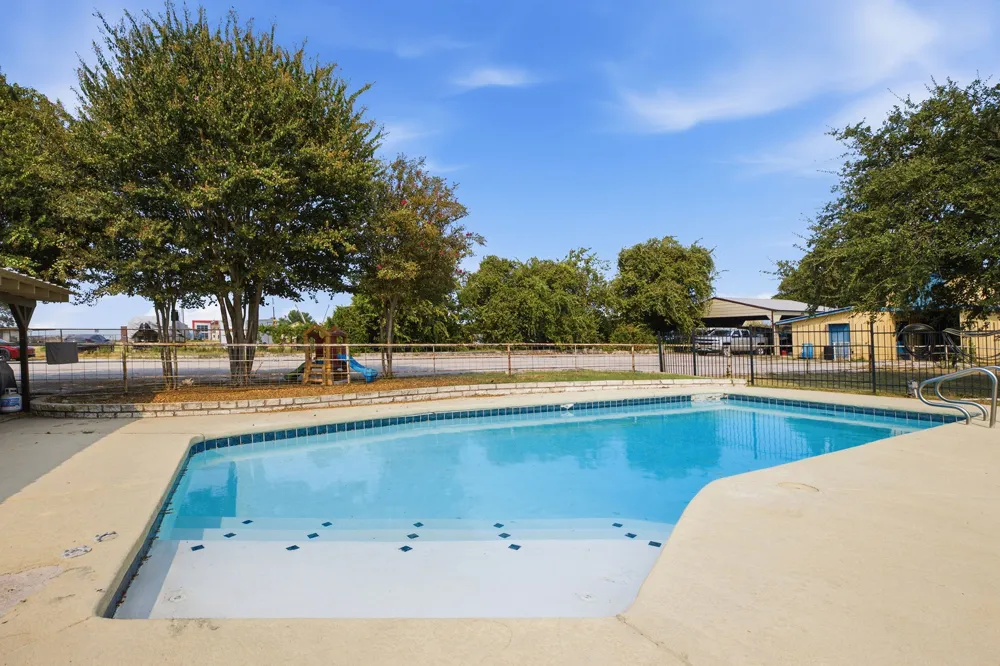 8750 RM 2243 R Leander, TX 78641
