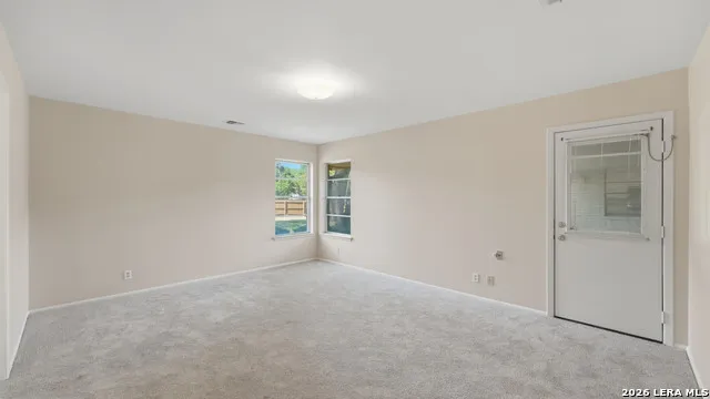 402 TIDECREST DR Windcrest, TX 78239