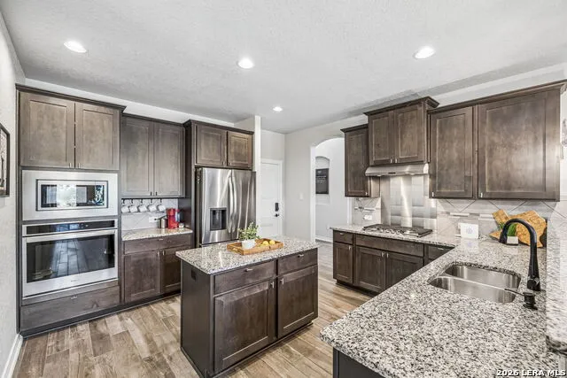 3586 KING TERRACE Bulverde, TX 78163