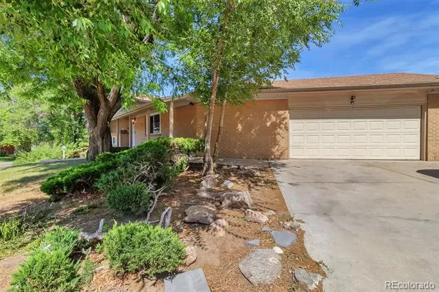 10534 Carmela Lane Northglenn, CO 80234