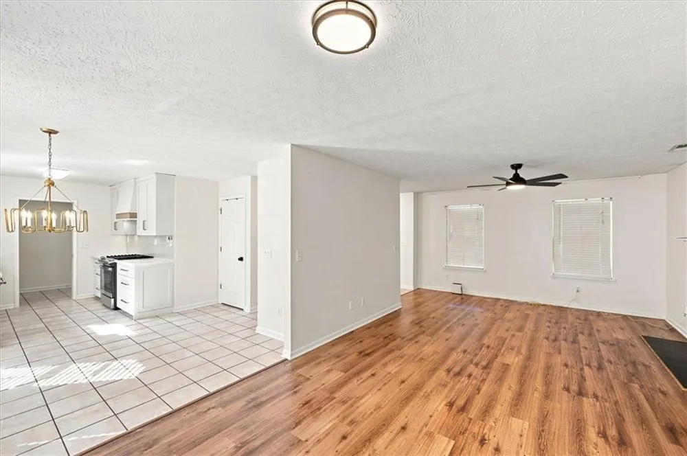 2928 Noah Drive Acworth, GA 30101