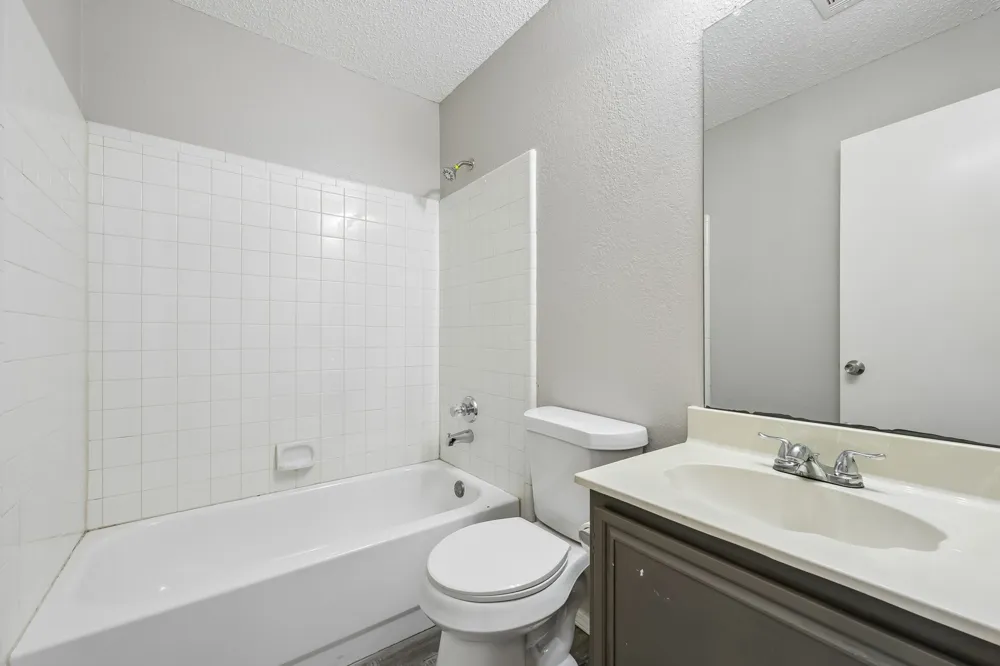 12627 Ridgeside Drive Balch Springs, TX 75180