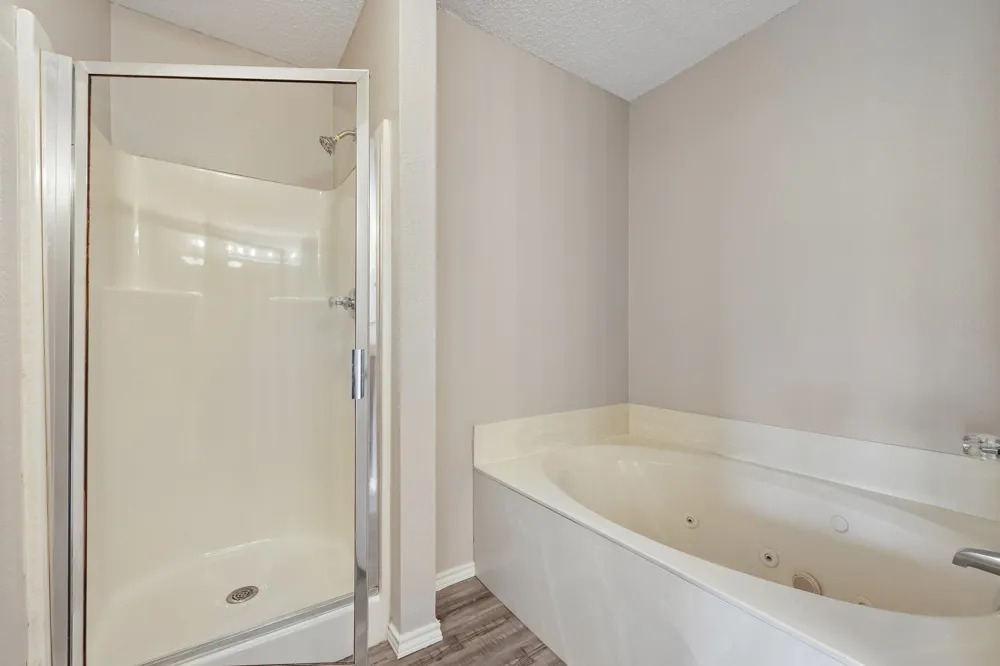 12627 Ridgeside Drive Balch Springs, TX 75180