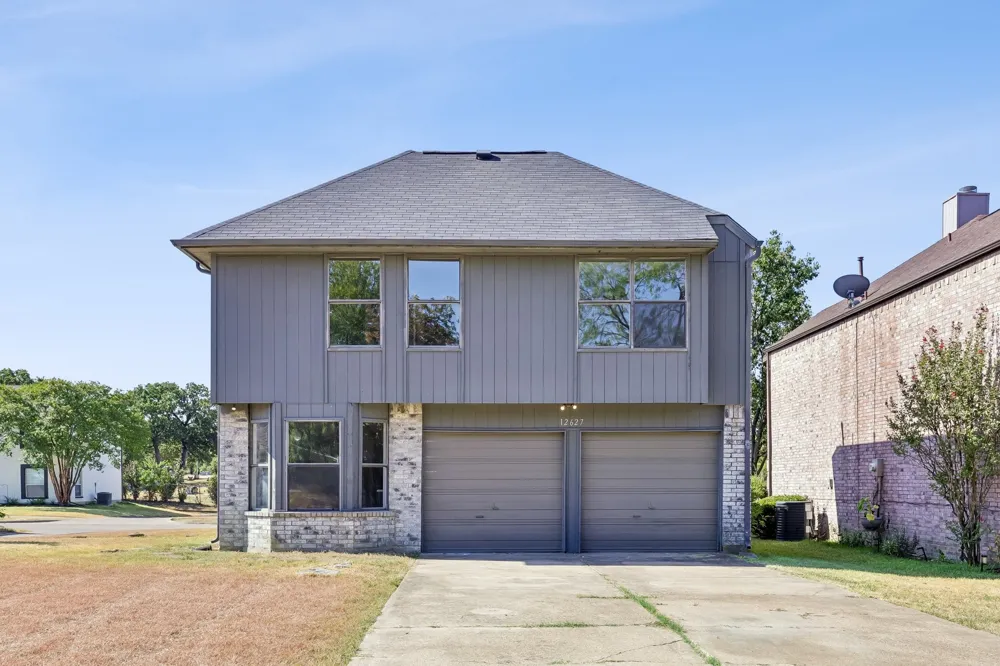 12627 Ridgeside Drive Balch Springs, TX 75180