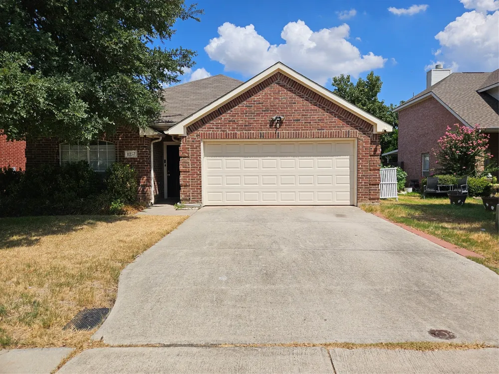 1237 Denise Court Lewisville, TX 75067
