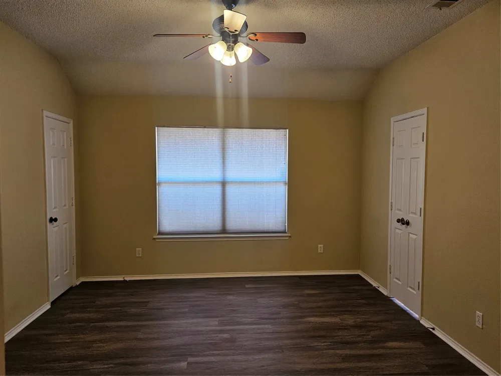 1237 Denise Court Lewisville, TX 75067