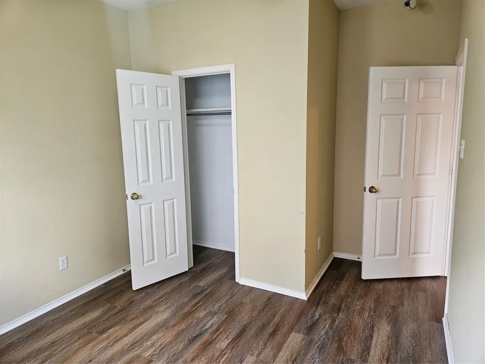 1237 Denise Court Lewisville, TX 75067