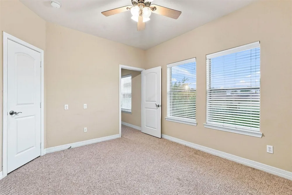 1726 Parklake Village Katy, TX 77450
