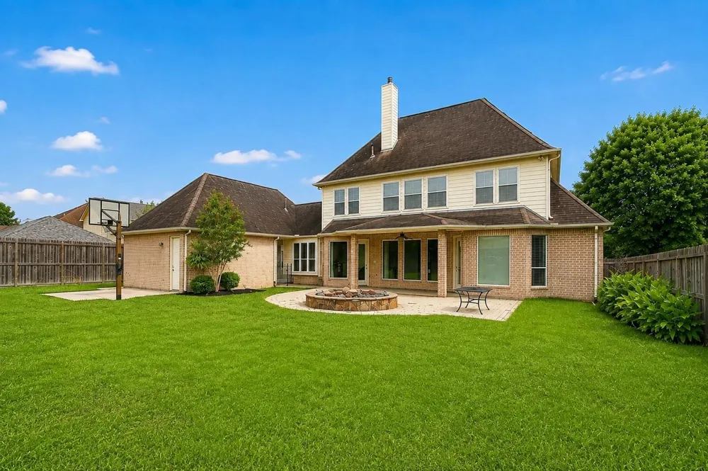 1726 Parklake Village Katy, TX 77450