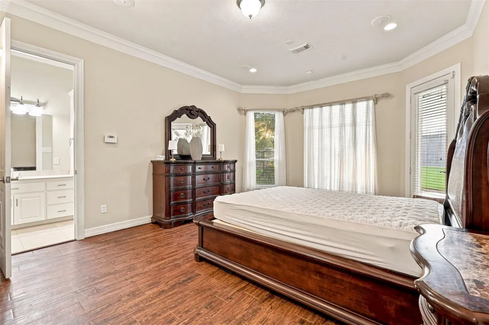 1726 Parklake Village Katy, TX 77450