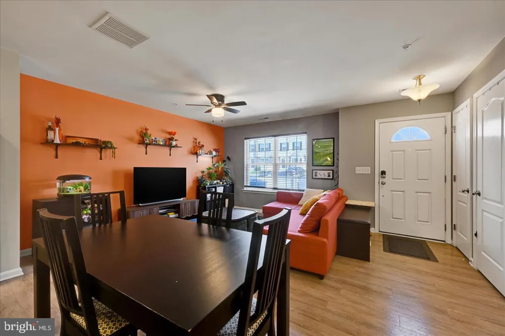 1820 CASSANDRA DRIVE #114 Eldersburg, MD 21784
