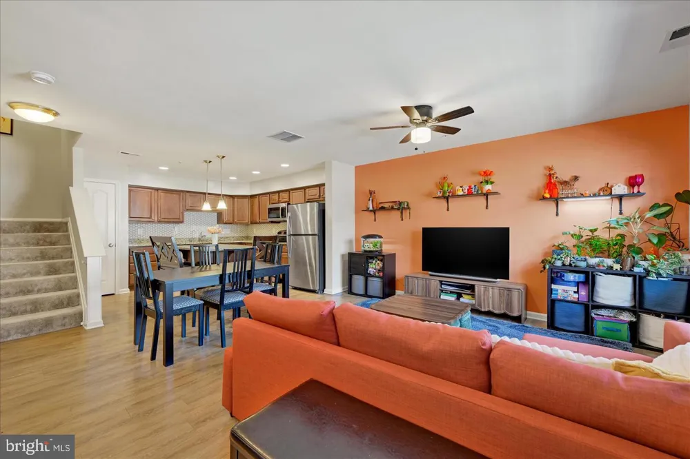 1820 CASSANDRA DRIVE #114 Eldersburg, MD 21784
