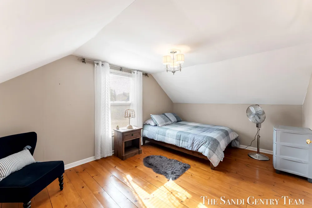 717 E Ludington Avenue Ludington, MI 49431