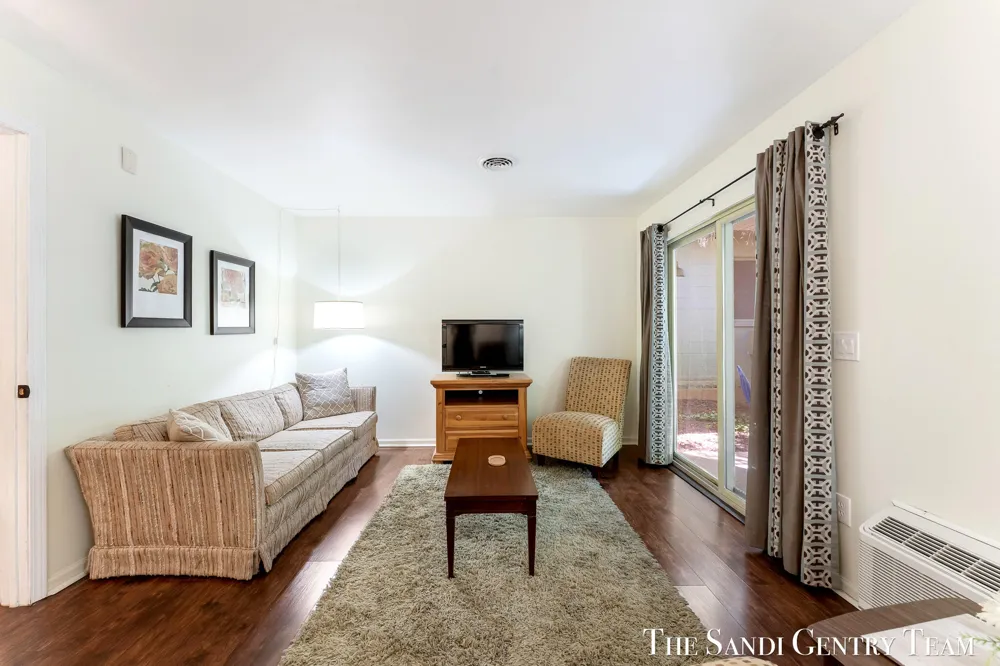717 E Ludington Avenue Ludington, MI 49431