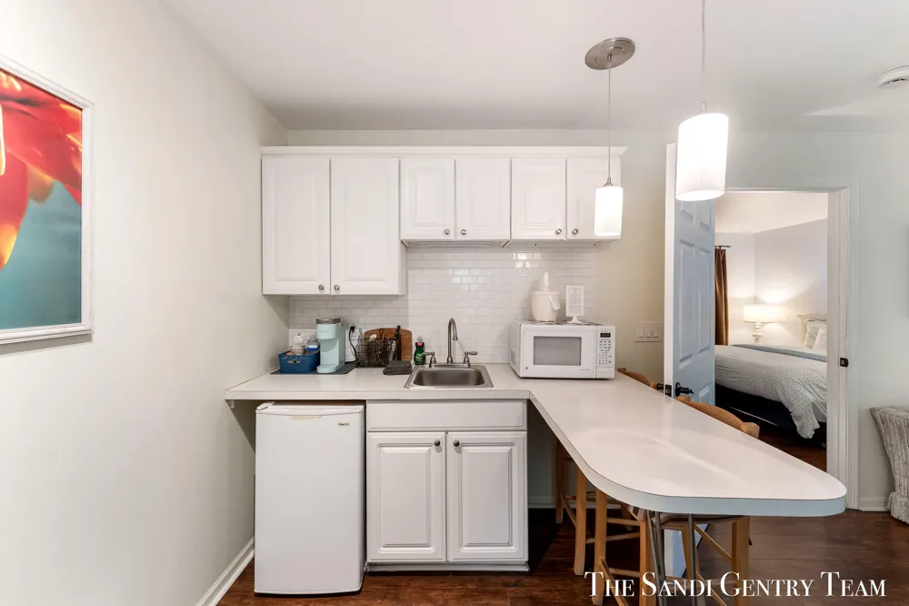 717 E Ludington Avenue Ludington, MI 49431