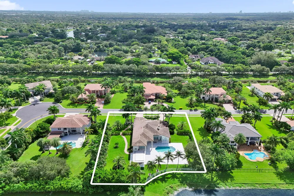 2663 BIRCH TERRACE Davie, FL 33330