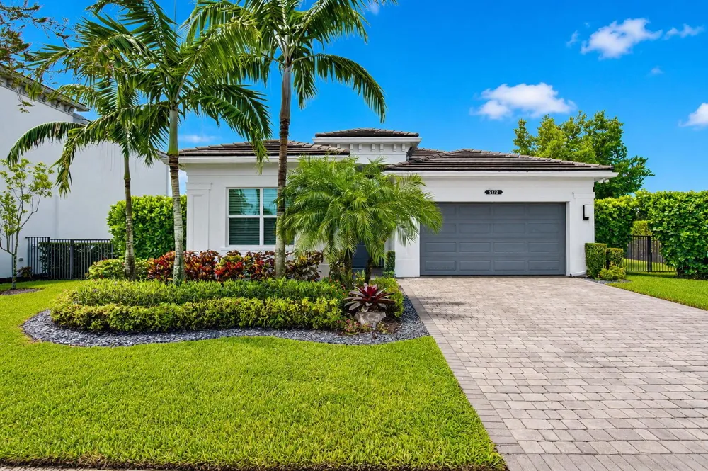 9772 Celtic Sea Lane Delray Beach, FL 33446