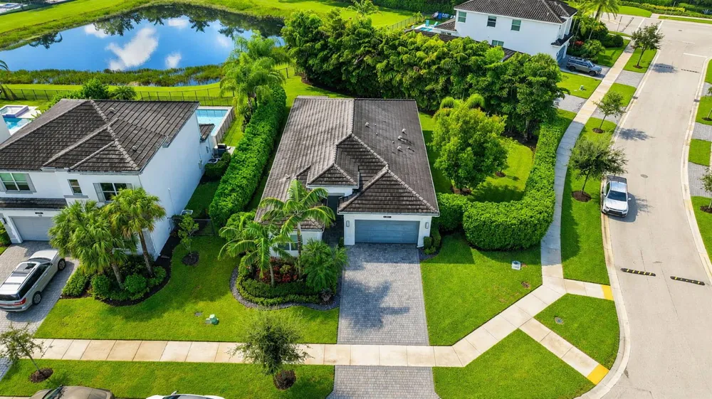 9772 Celtic Sea Lane Delray Beach, FL 33446