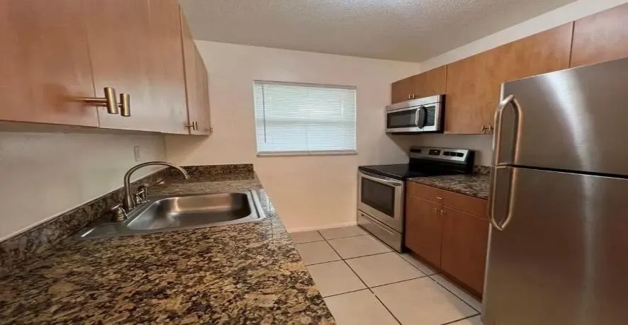 701 SE 15TH STREET #8 Fort Lauderdale, FL 33316