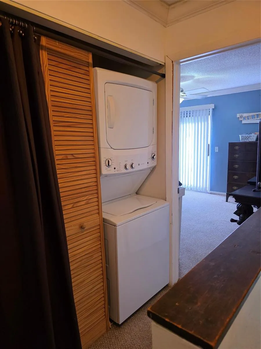 605 NW 47TH STREET Pompano Beach, FL 33064
