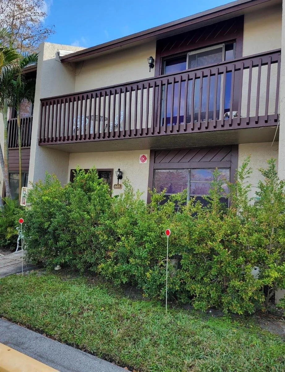 605 NW 47TH STREET Pompano Beach, FL 33064