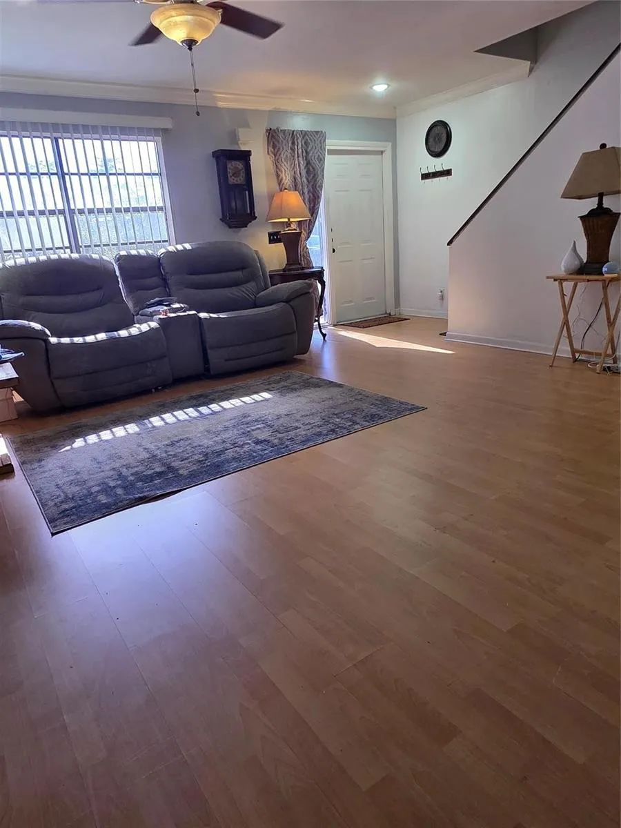 605 NW 47TH STREET Pompano Beach, FL 33064