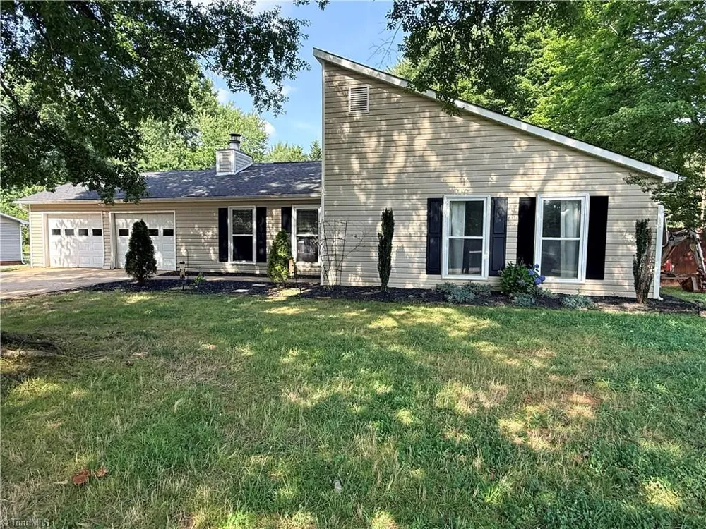 471 Raven Ridge Drive Kernersville, NC 27284
