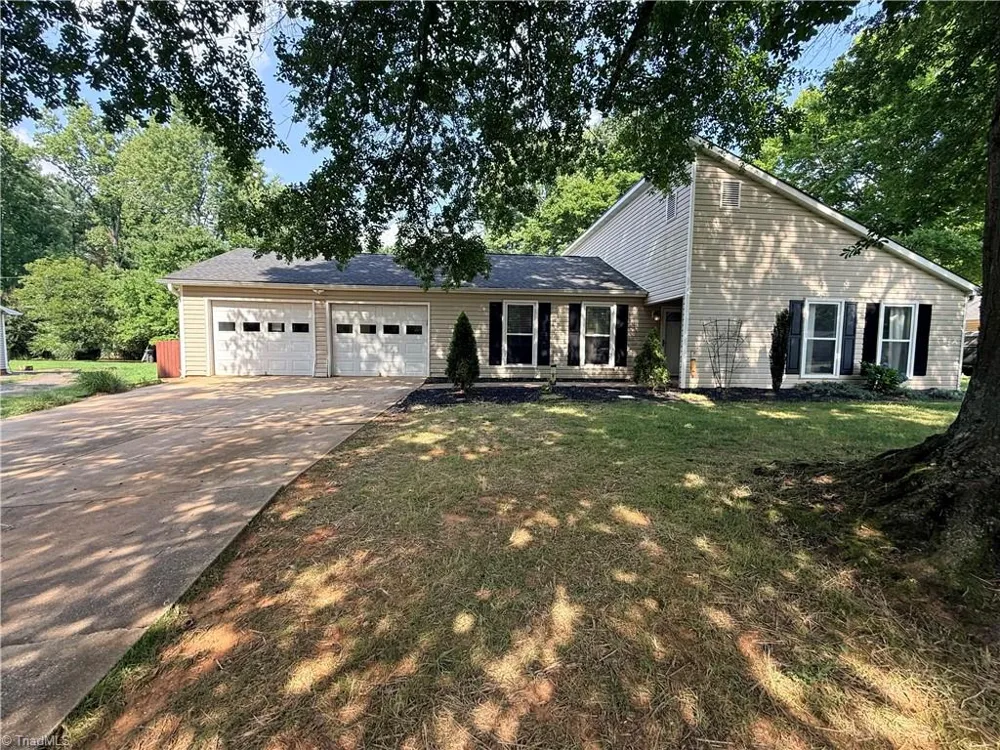 471 Raven Ridge Drive Kernersville, NC 27284