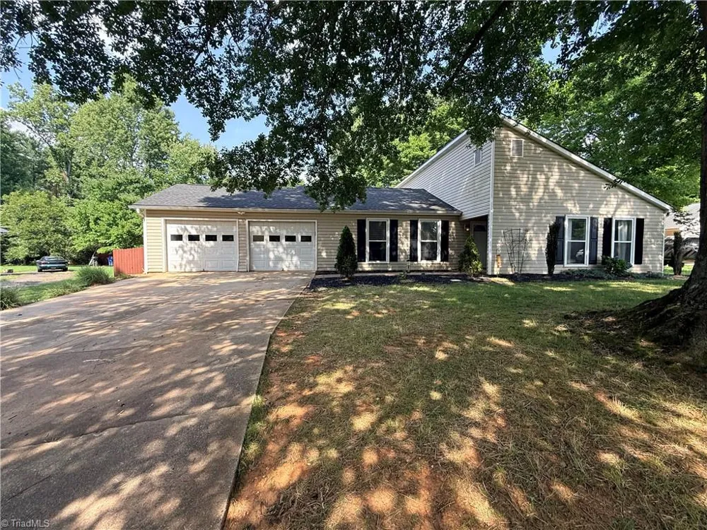 471 Raven Ridge Drive Kernersville, NC 27284